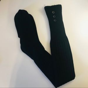 👣 Thigh-High Socks with Buttons